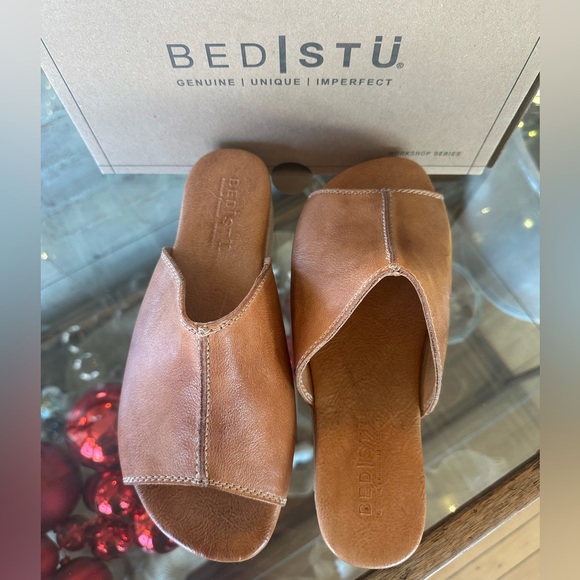 BED|STU Shoes - BED|STU Tan Leather Open-Toe Slides